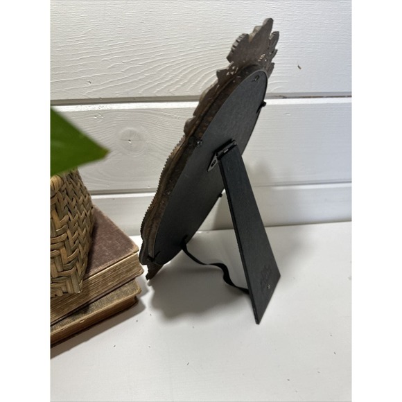 The Weston Gallery Brushed Gold Tone Rose Detail 12”X 8” Oval Picture Frame - Picture 7 of 10